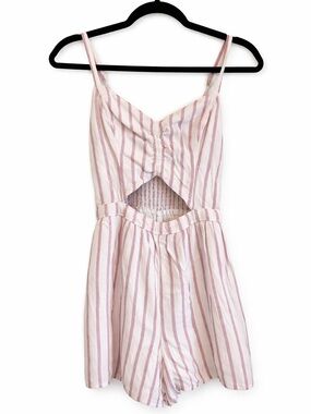 Hollister Cutout Romper Women’s Size Medium Pink White Striped